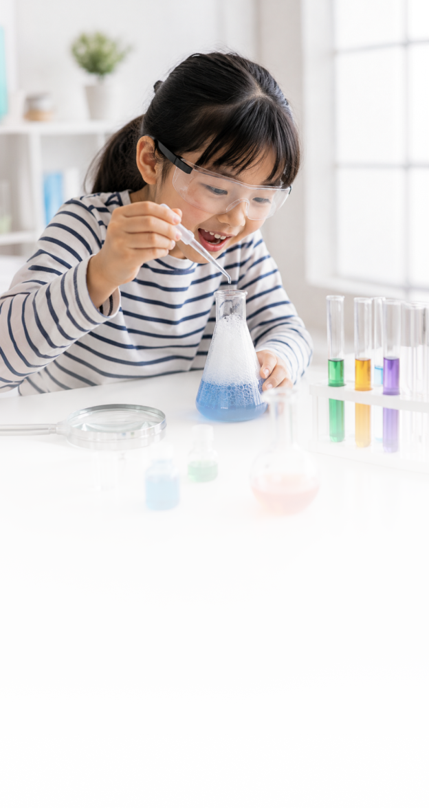 孩子进行科学实验